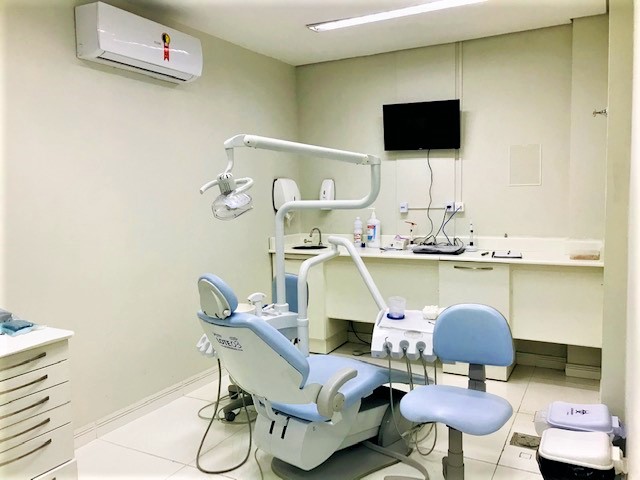 Consultórios Odontológicos COMPLETOS | Raio X | Móveis | TVs e Outros