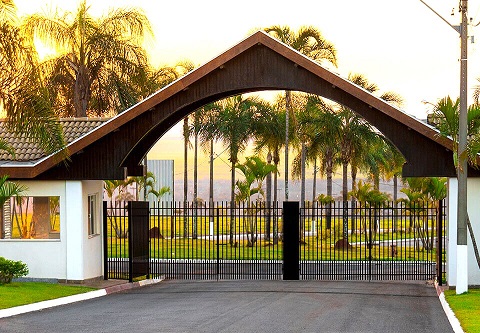 2 Terrenos | 2.000m² e 1.844m² | Condomínio Portal das Laranjeiras