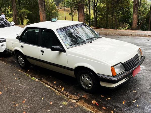 CHEVROLET/MONZA SL E - 1985/1985