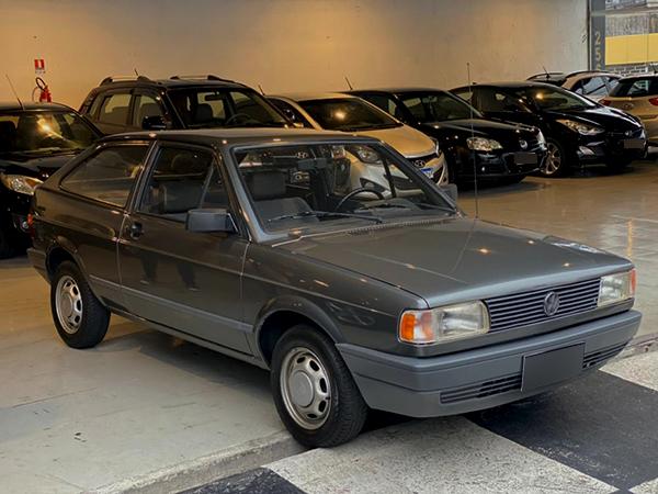 Leilão Online - VW/GOL GL 1.8; 1993/1993; PRATA; GASOLINA - FUNCIONAN