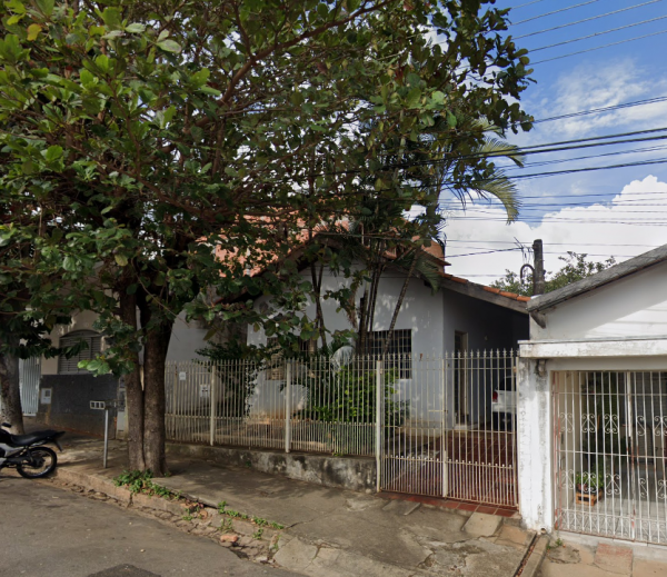 Casa 2 Dormitórios | São João da Boa Vista | Garagem p/ 1 carro