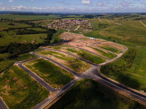 Terreno com 175m² | Loteamento Jardim Belvedere