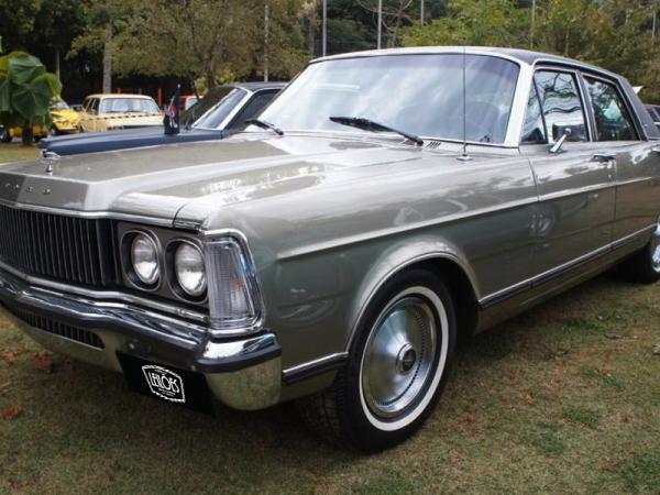 FORD/LANDAU - 1982/1982