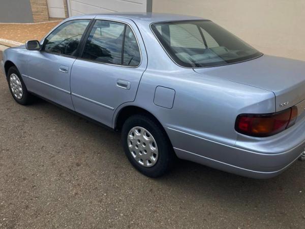 TOYOTA/CAMRY LE - 1995/1995