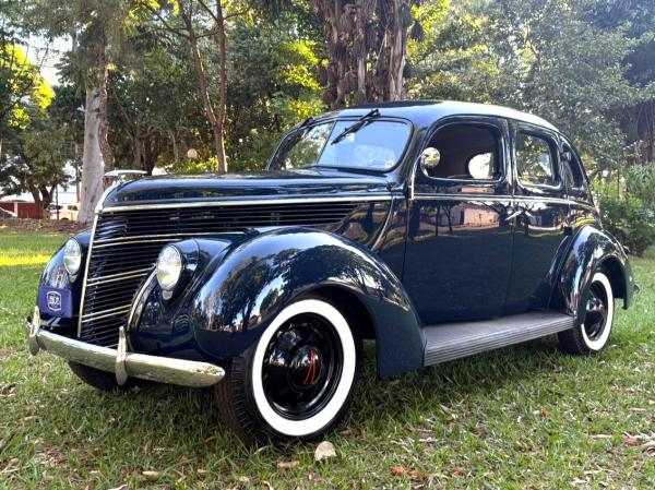 IMP/FORD SEDAN - 1938/1938