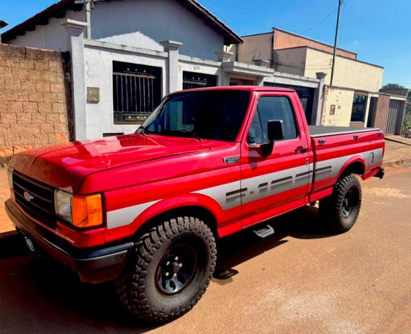 FORD/F-1000 SS - 1993/1994