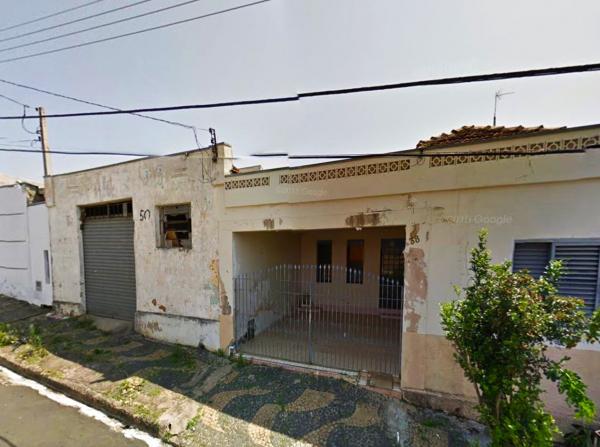 LOTE UNICO | Casa residencial de 141,85m² | 3 Dormitórios | Chácara Ferraz + Barracão