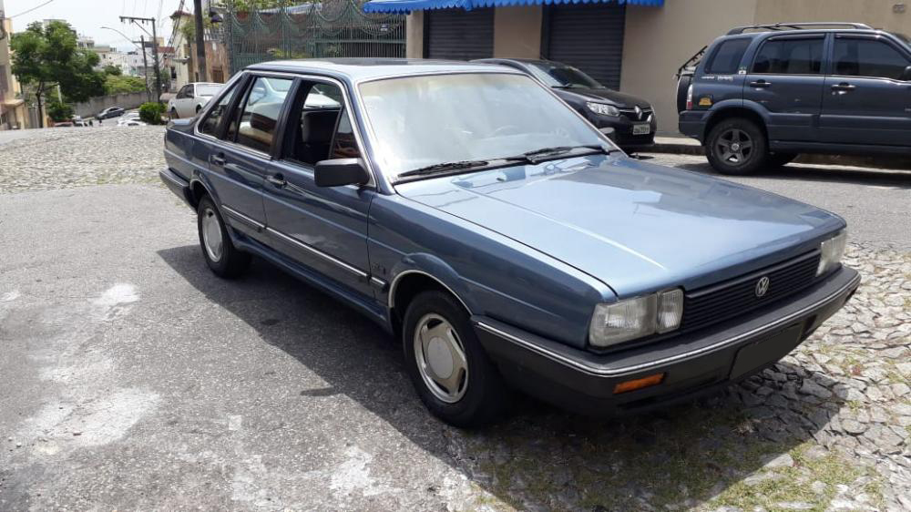 VW/Santana GLS 2000 - 1989/1989