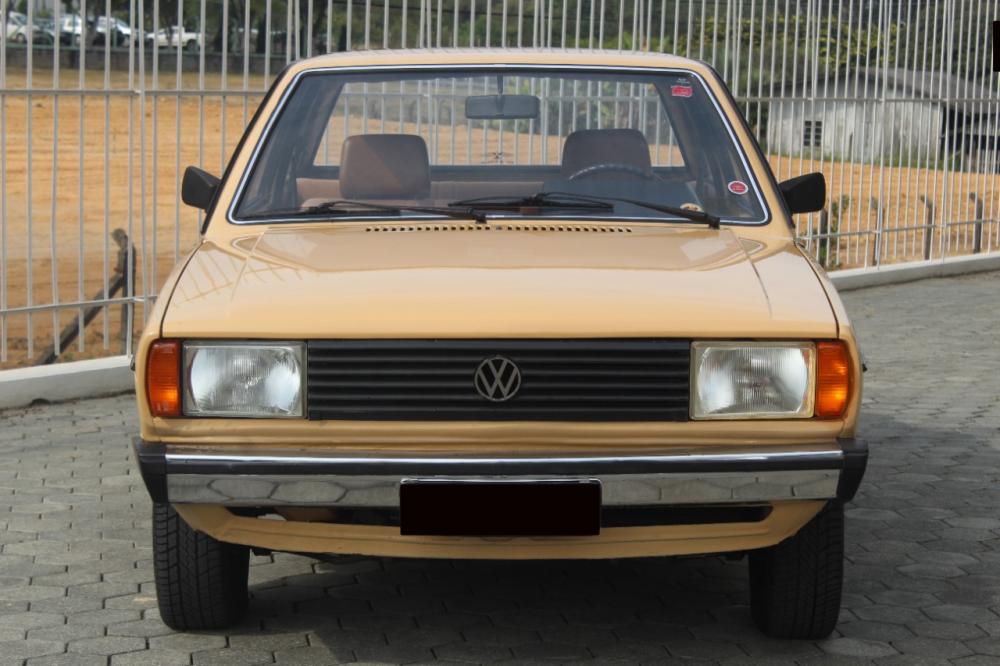 VW/Voyage LS - 1982/1982